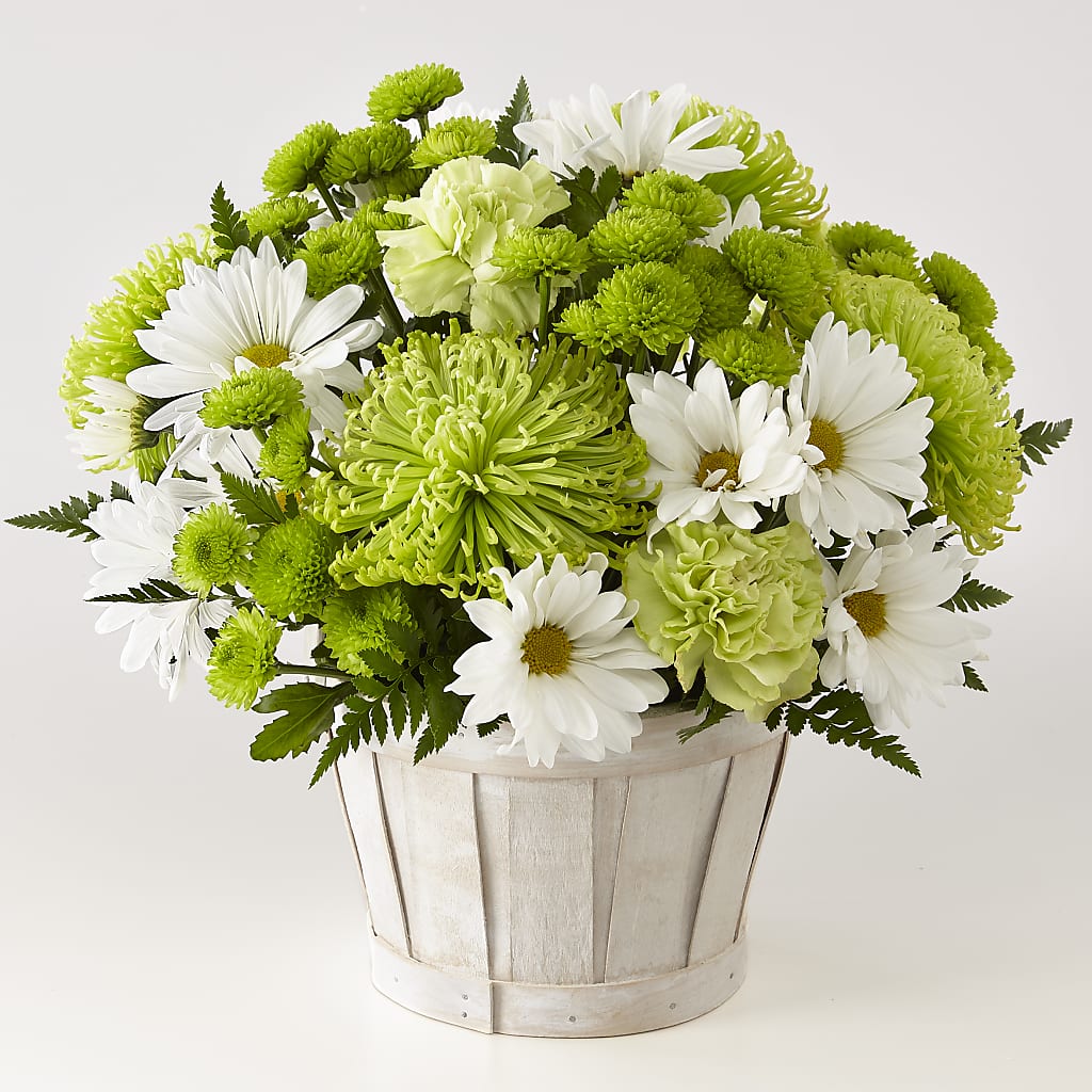 Lucky Charm Basket (Standard) – D & L FLORIST & GIFTS LLC, Houston MO