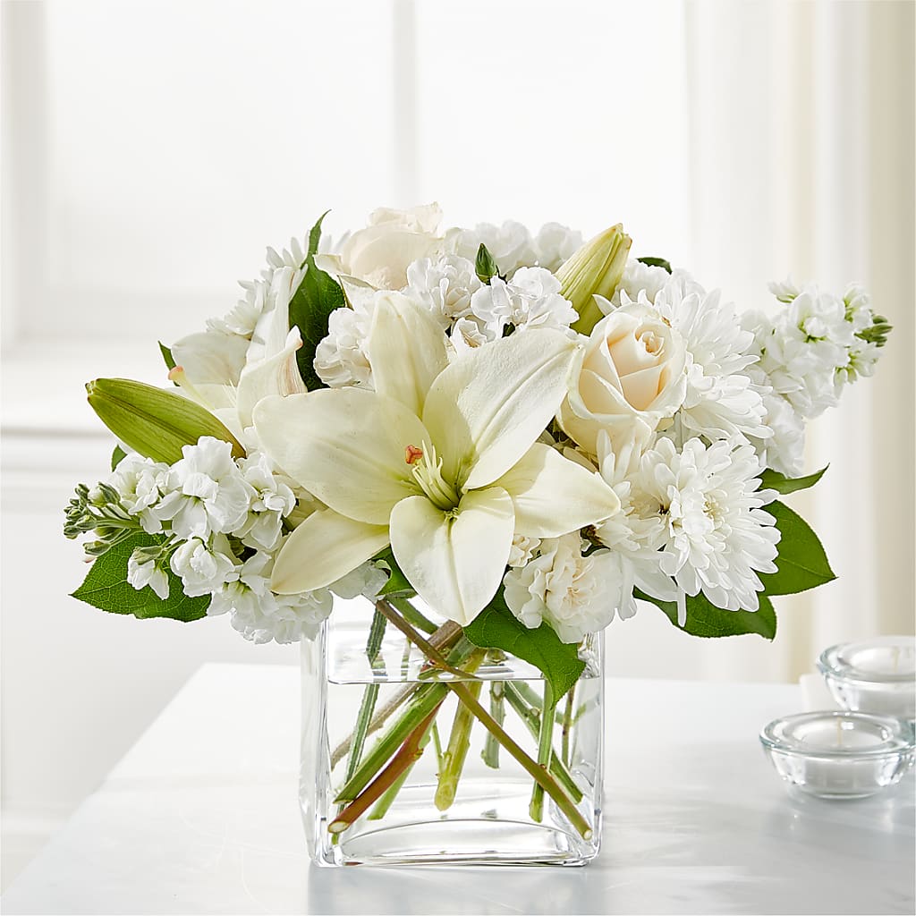 Gentle Breeze Bouquet – D & L FLORIST & GIFTS LLC, Houston MO