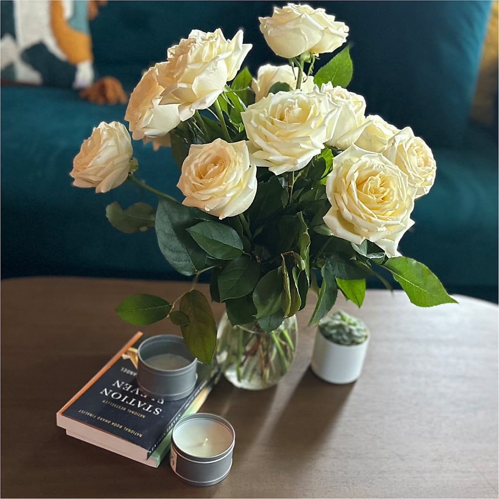 Long Stem Yellow Rose Bouquet – D & L FLORIST & GIFTS LLC, Houston MO