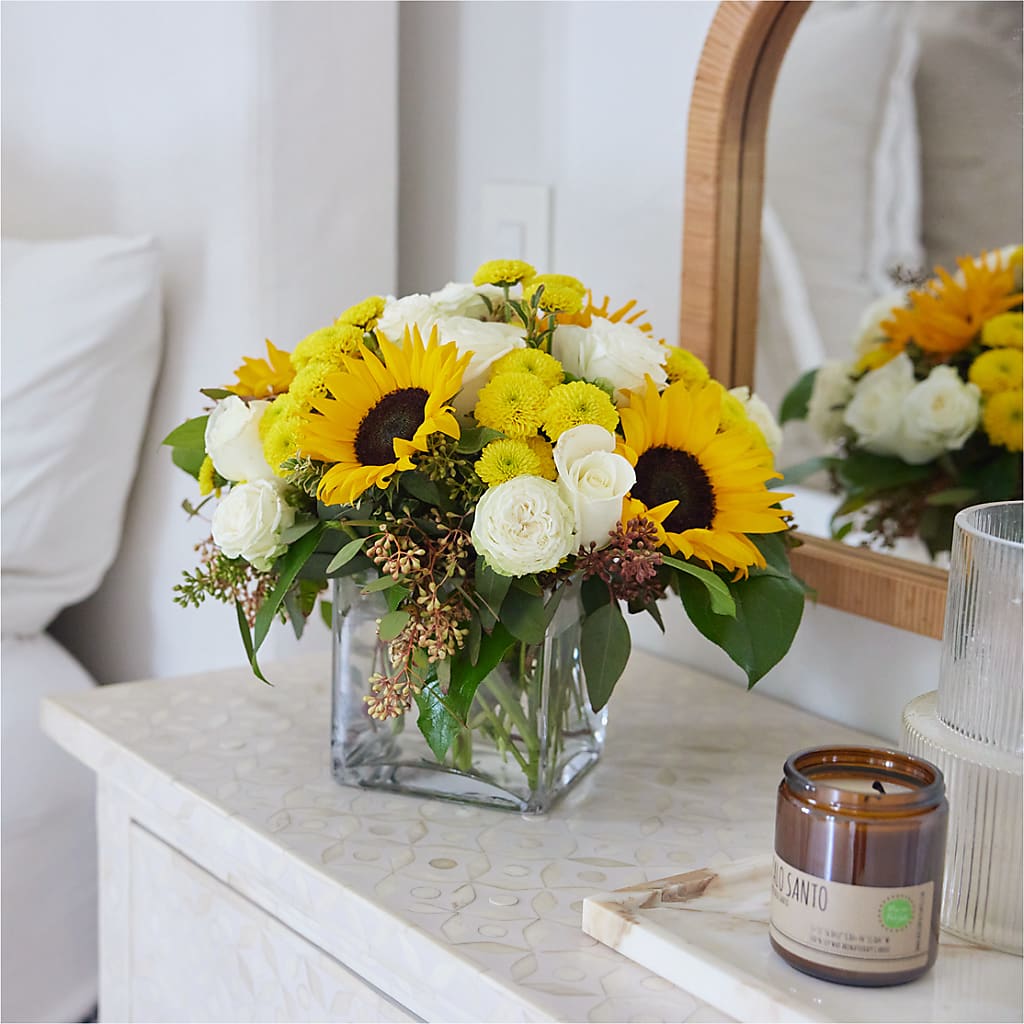 Luminous Morning Bouquet – D & L FLORIST & GIFTS LLC, Houston MO