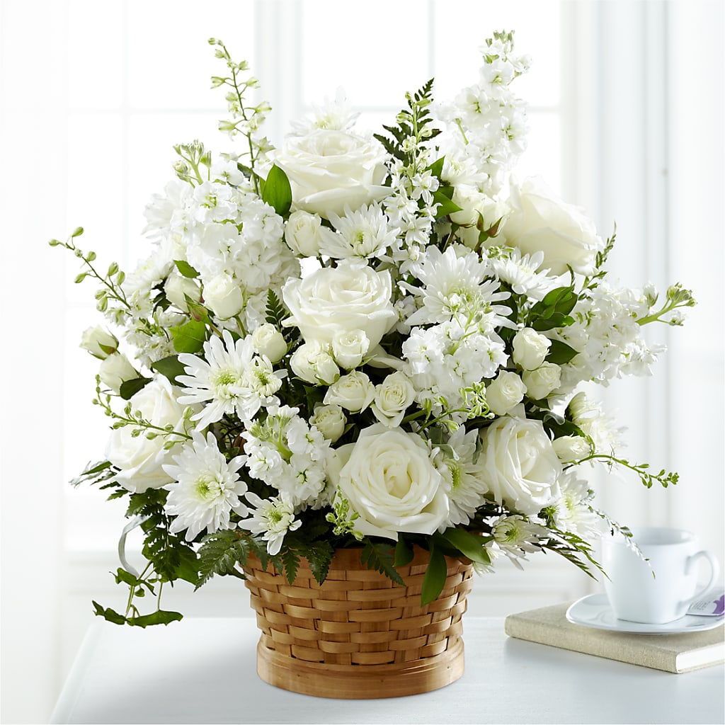 Heartfelt Condolences Arrangement – D & L FLORIST & GIFTS LLC, Houston MO